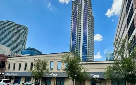 235 2nd Ave S