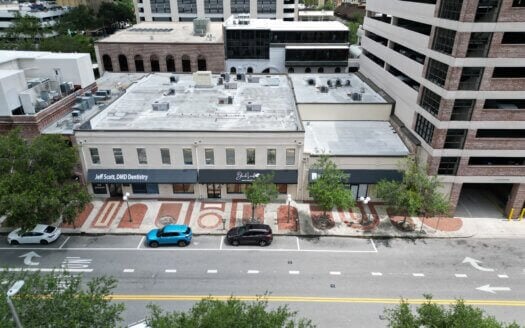 235-239 2nd Ave S