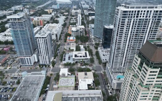 235-239 2nd Ave S