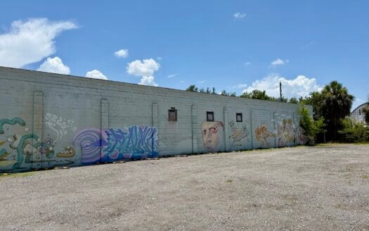 2436 Emerson Ave. S.